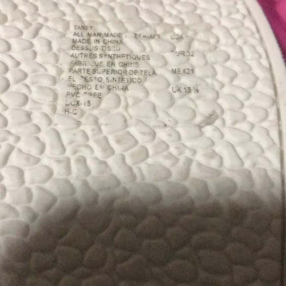 🎉🎈HOST PICK🎉🎈NWOB Michael Kors shoes - Picture 3 of 5